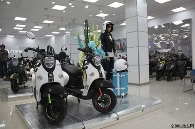 2016年，電動車行業邁向時尚新紀元